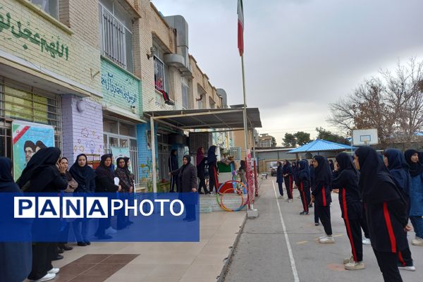 المپیاد ورزشی درون مدرسه‌ای در دبیرستان شاهد فیض ناحیه ۳ شیراز