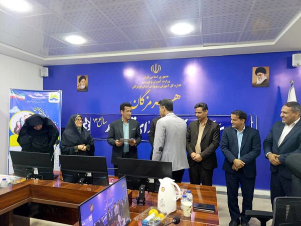 پیشگامان ترویج فرهنگ جوانی جمعیت