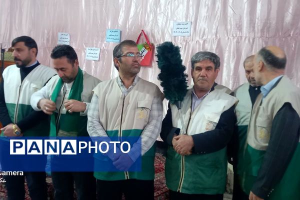 مدرسه شهید لطفی بهارستان‌دو میزبان جشن دهه فجر 