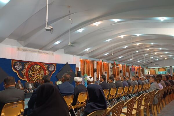 جلسه شورای اداری شهرستان لارستان
