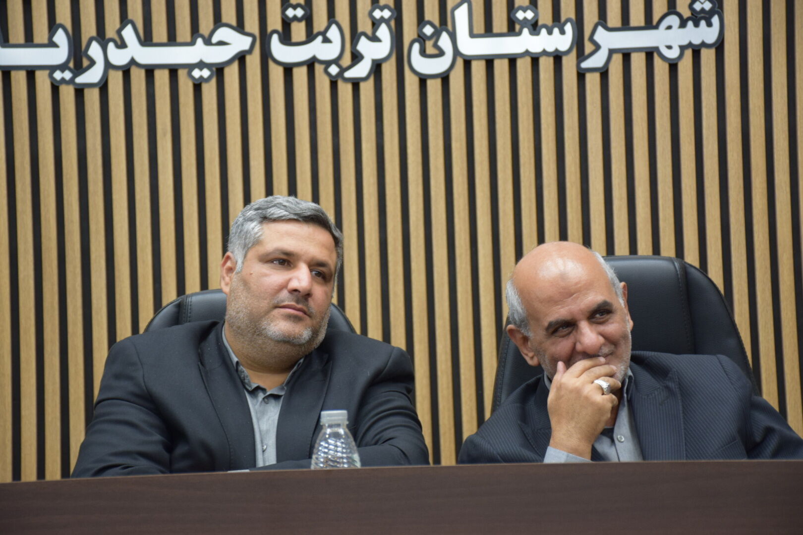 هنرمندان قشر تأثیرگذار و پشتوانه فرهنگی کشور هستند
