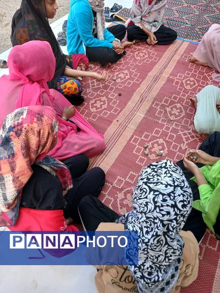 بازی‌‌‌های بومی و محلی در روستای میرعوضی شهر شمیل بندرعباس 