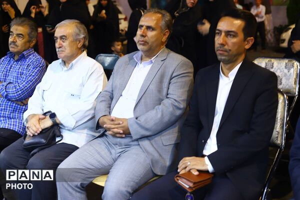 162روز ایستادگی فرهنگیان، دانش‌آموزان و اولیا در خون‌خواهی شهید و شهدای جنگ رمضان