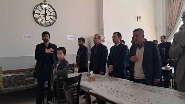 تجلیل از مربیان و معلمان پرورشی و خانواده شهدا در آشخانه