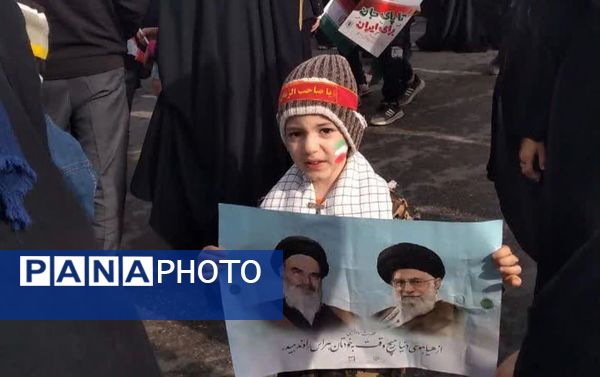 شمع ۴۷ سالگی را با طوفان غیرت مردم فوت کردیم