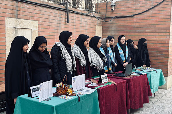 برگزاری همایش یاوران مقاومت در مدرسه عفت آهنگری ناحیه یک شهرری