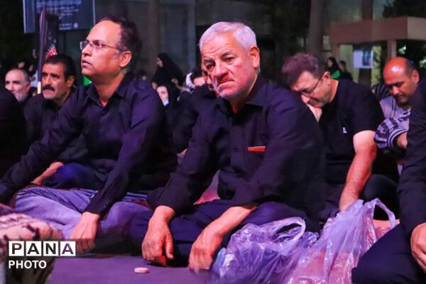 عزاداری شب هفتم محرم در امامزاه عمادالدین رباط‌کریم