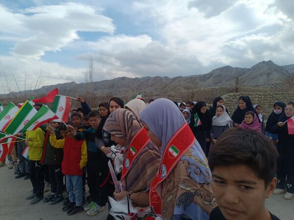 کلنگ‌زنی مدرسه شش‌کلاسه در امانلی و بازدید مسئولان استانی از مدارس راز و جرگلان
