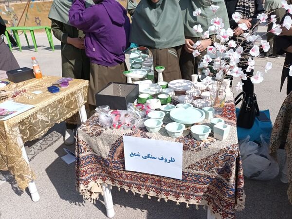 برپایی بازارچه کارآفرینی در مدارس بهبهان