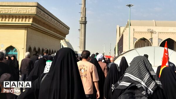  تهران در سوگِ رهبر شهید ایستاد