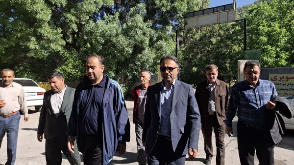 همایش پیاده‌روی کارکنان آموزش‌وپرورش کهگیلویه و بویراحمد به مناسبت هفته معلم و ولادت امام رضا (ع)
