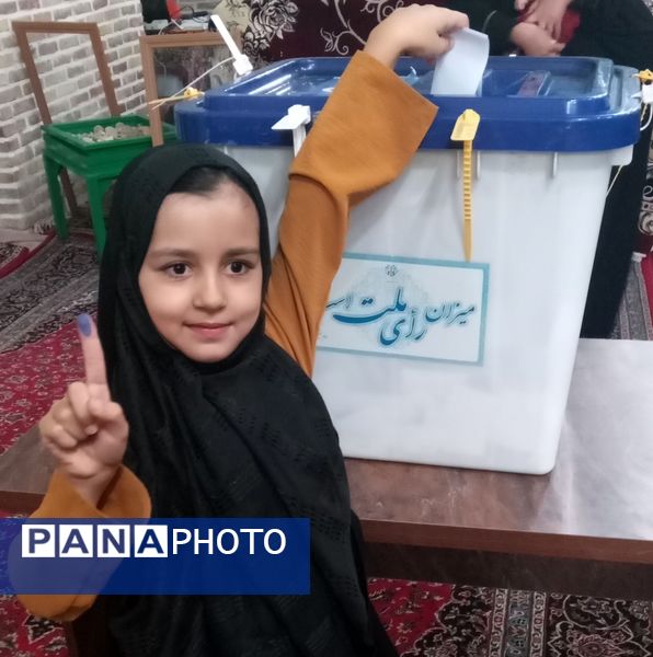 حضور پرشور مردم در انتخابات ریاست‌جمهوری شهرستان نیشابور