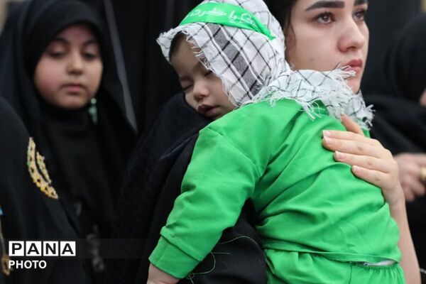 شکوه آیین جهانی شیرخوارگان حسینی در مصلی باقرشهر؛ پخش زنده از رسانه ملی