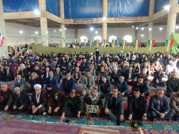 گرامیداشت سالروز ورود امام خمینی به میهن در نماز جمعه گلوگاه 