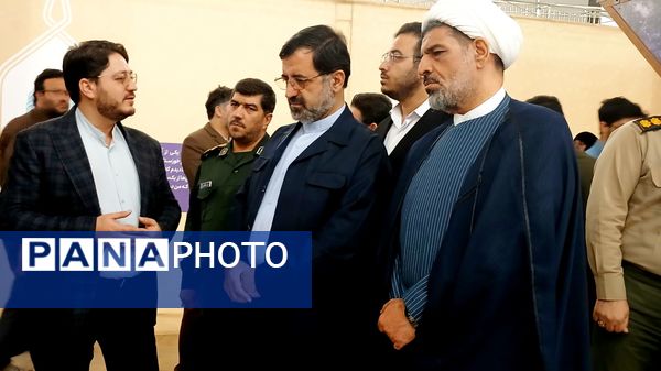 نمایشگاه «در لباس سربازی»