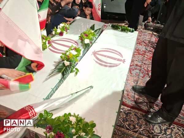 مراسم باشکوه وداع با پیکر دو شهید مطهر در نیشابور 