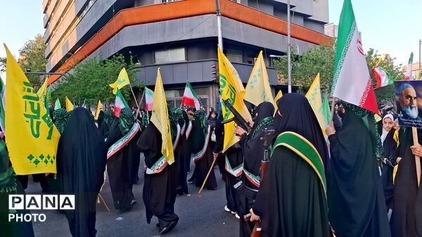 آینده‌سازان فردا، جان‌فدایان امروز