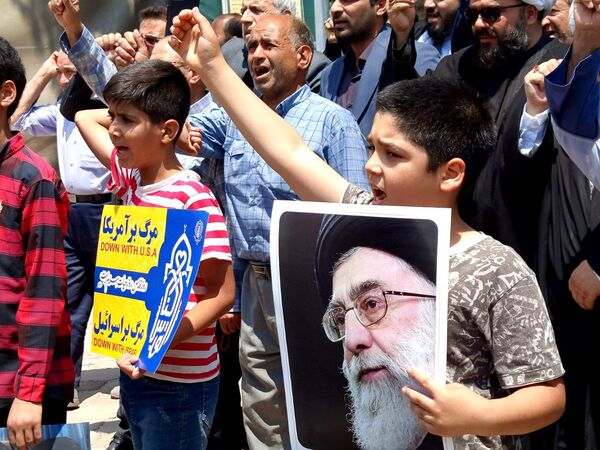 مشت هایی که انتقام را صدا می‌زند 