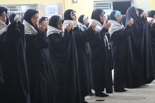  اردوی معنوی راهیان سرزمین لاله‌ها