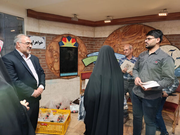 تقدیر از دانش‌آموزخبرنگاران برگزیده رویداد «فرزندان انقلاب» در قم
