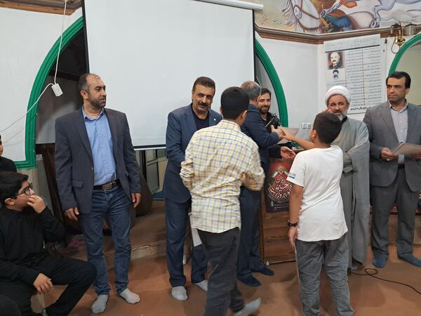 محفل انس با قرآن کریم در زورخانه باب‌الحوائج قائمشهر