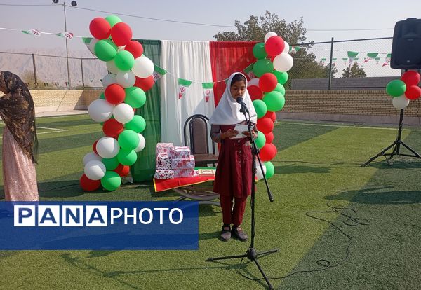 جشن دهه فجر در روستای لاور فین