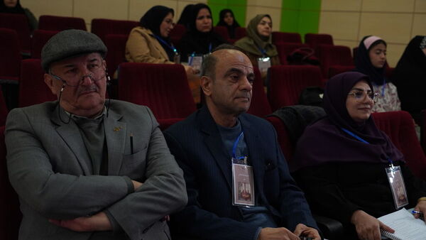  اولین روز از مرحله استانی بیست و هفتمین جشنواره بین المللی قصه گویی در مشهد