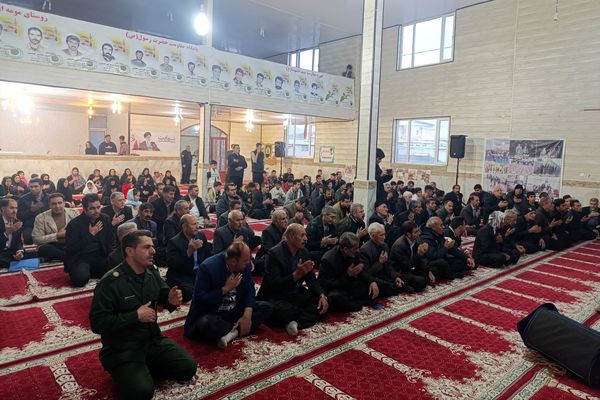 یادواره شهدا در دهستان مومه‌ای از توابع اسلام آباد غرب 