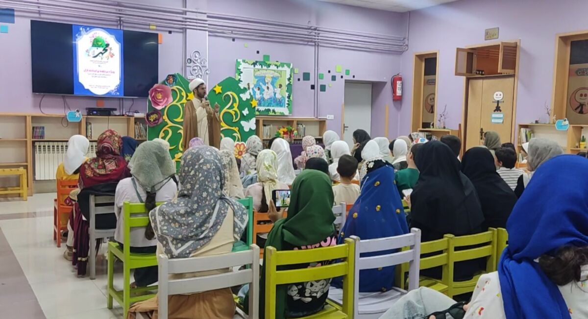 جشن میلاد پیامبر در کانون پرورشی شهرکرد