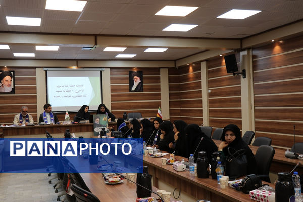 نشست کارشناسان سازمان دانش‌آموزی نواحی هفتگانه مشهد 