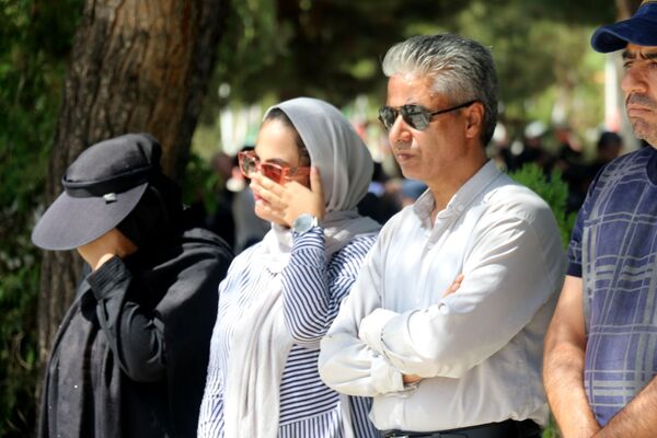 خاکسپاری پیکر پاک  سردار سرافراز اسلام شهید محمد کاظمی و شهدای جنگ تحمیلی در مشهد