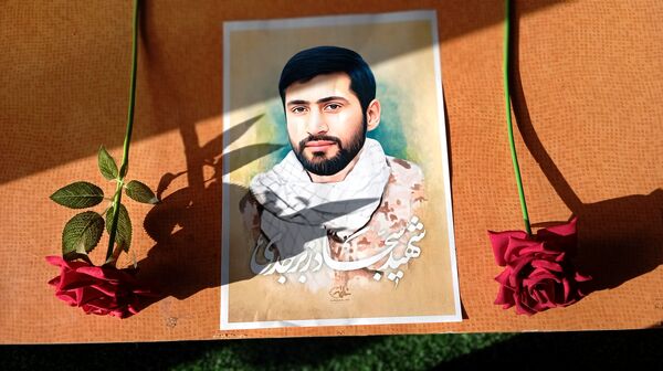 سالروز شهادت شهید «سجاد زبرجدی» در گلزار شهدای شهر بن 