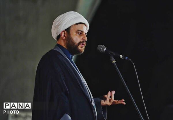 پژواک همبستگی در حریم دانش