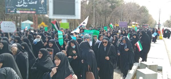 مردم شهرستان چناران با حضور گسترده در راهپیمایی روز قدس