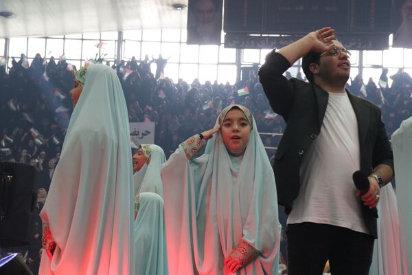 جشن بزرگ دختران مقاومت