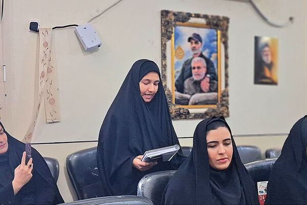 نشست بانوان تأثیرگذار طایفه گرهرگان با محوریت نقش زنان در توسعه اجتماعی و فرهنگی
