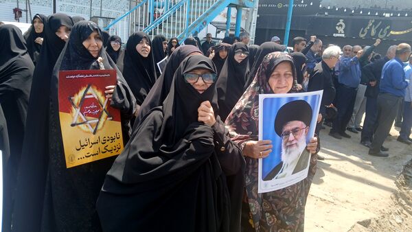 جمعه‌های خشم و نصر در شهرستان محمودآباد