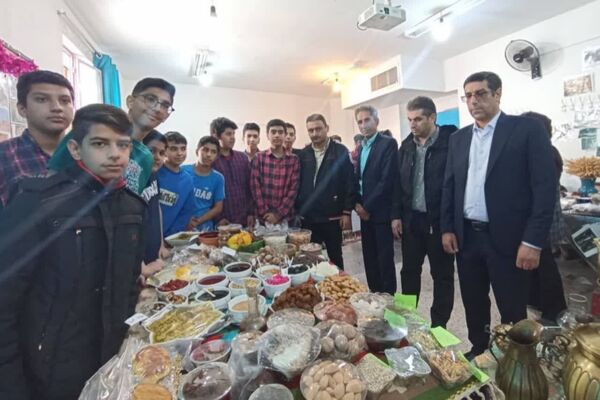 جشنواره آداب و رسوم و غذاهای سنتی شهرستان‌های فارس