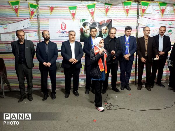 موکب‌داری پیشتازان مرند در غرفه آموزش و پرورش
