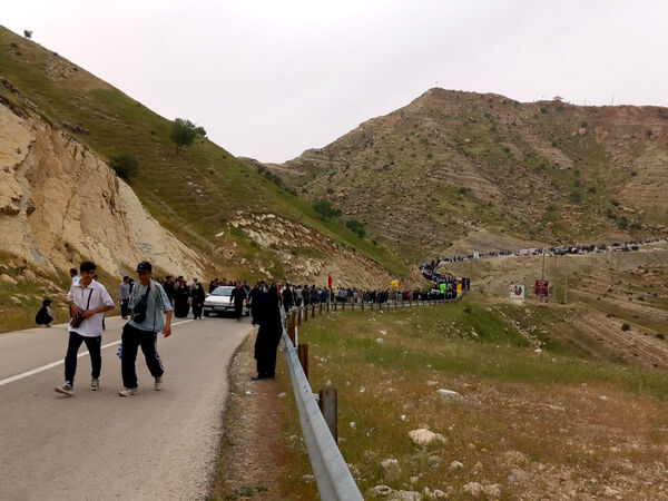 اعزام دانش‌آموزان بسیجی قم به اردوی راهیان نور غرب کشور