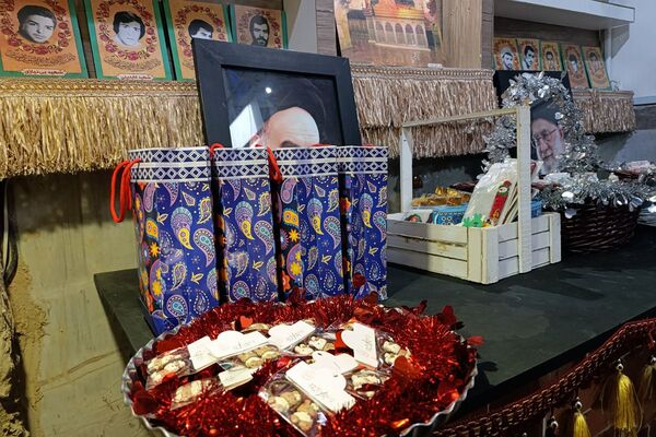  جشن «گل‌های زهرایی» در حسینیه شهدا با حضور دانش‌آموزان دبستان شهید طهرانی‌مقدم