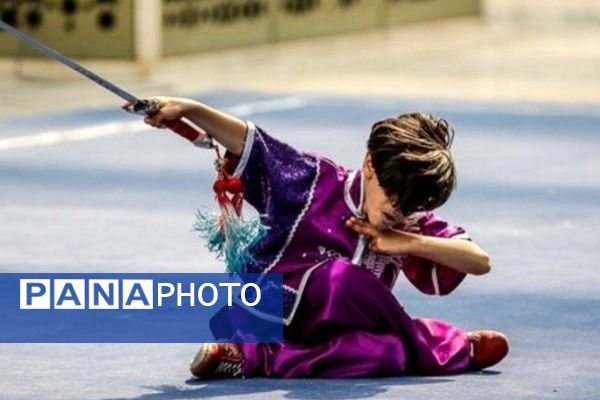 کسب مدال نقره مسابقات قهرمانی جوانان جهان توسط سید آرشام خلیل پور، دانش‌آموز آموزشگاه غفاری ناحیه دو شهرری 