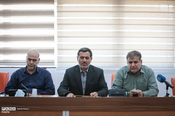 بازدید پلیس فتا از نحو اجرایی و قرنطینه سوالات آزمون نهایی 