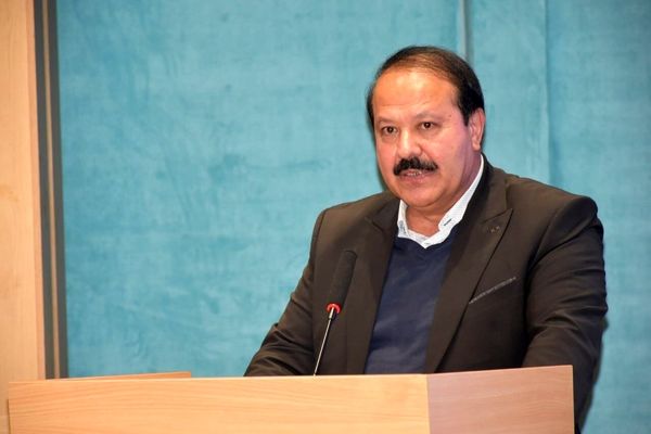 تولید خط قرمز ملی است و نباید قربانی نگاه‌های بخشی شود