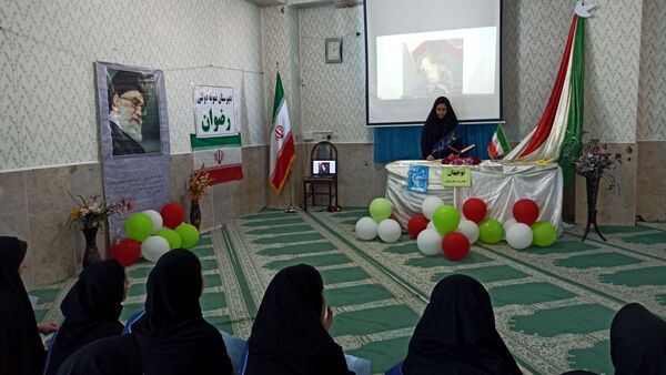 برگزاری نشست بصیرتی در دبیرستان رضوان به‌مناسبت رویداد مدرسه‌ای نوجهان