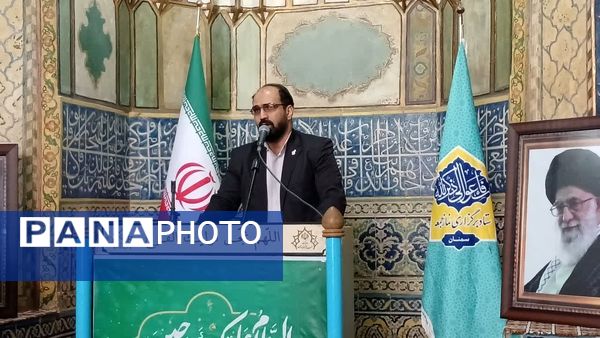 اقامه نماز پرفیض جمعه در سمنان