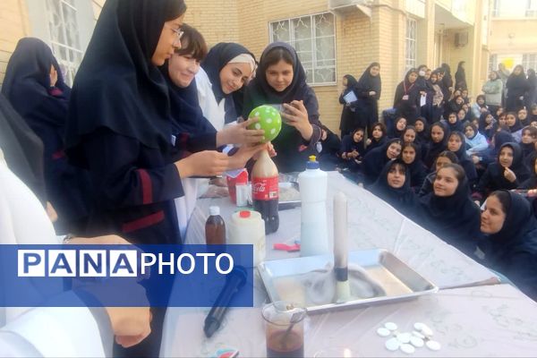 دانش‌آموزان با دستان خود، اسرار علم را گشودند