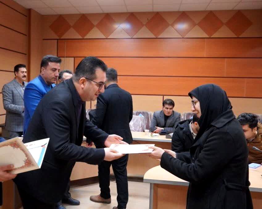 ارتقای میانگین نمرات امتحانات نهایی، حاصل همت دانش‌آموزان، همراهی اولیا و تلاش بی‌وقفه معلمان است