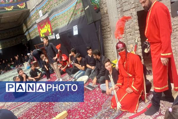 اجتماع بزرگ شیرخوارگان حسینی در شهرستان فاروج 