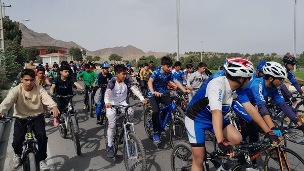 همایش بزرگ دوچرخه‌سواری دانش آموزان مقطع ابتدایی شهرستان تربت حیدریه 